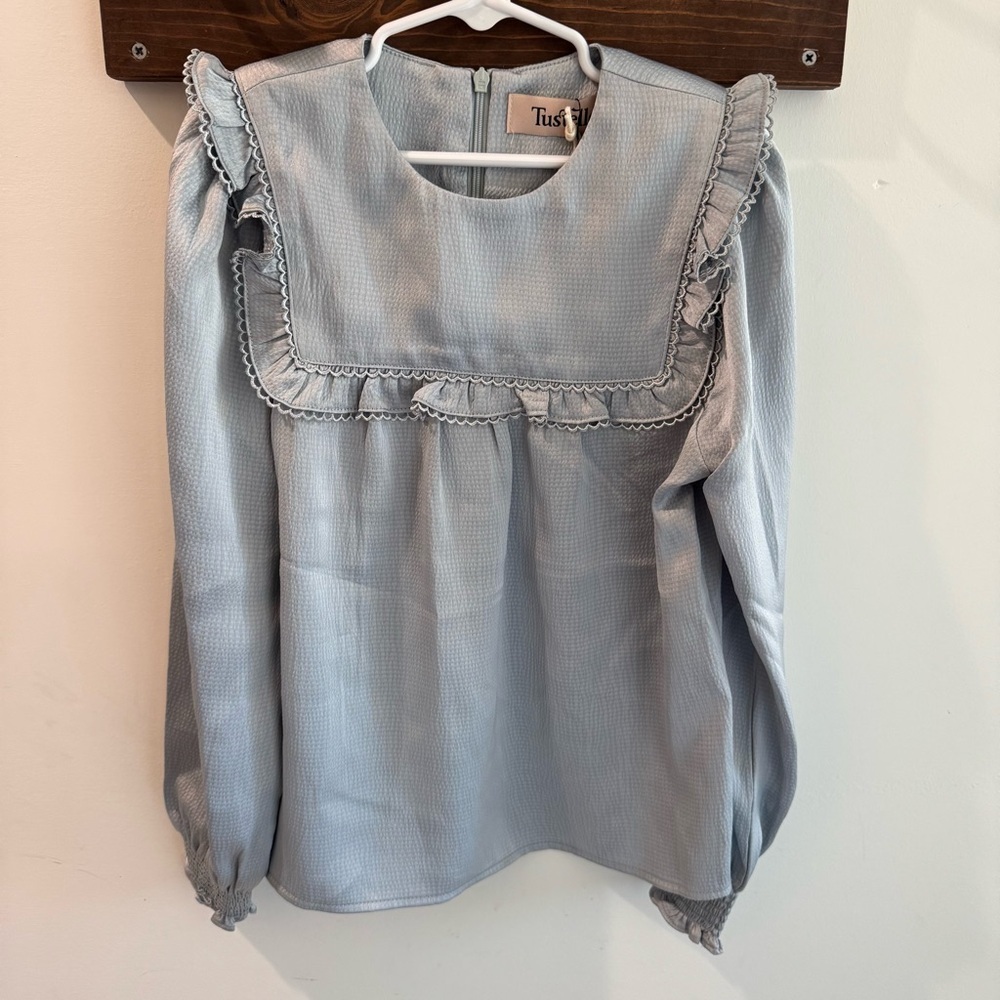 NWT Tustello Icy‎ Blue Bib Collar Satin Slick Top 10Y